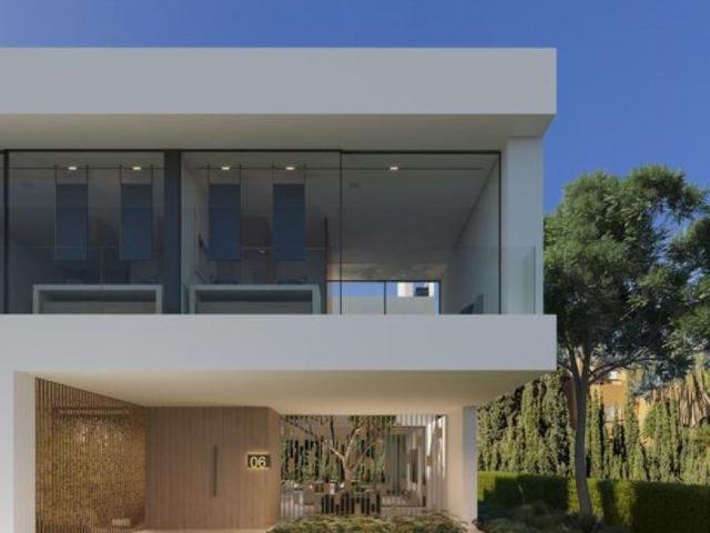 Nuevo proyecto de casas de lujo en una posición única en Mar. 300m² Marbella