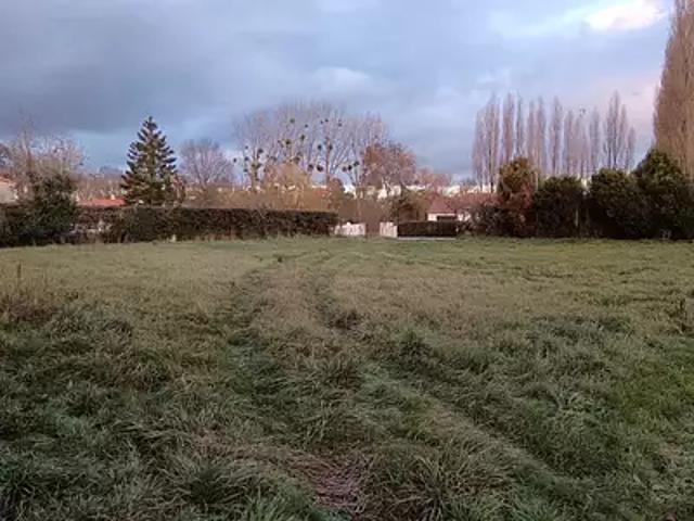 Nueil les Aubiers 79250 Achat / Vente terrain