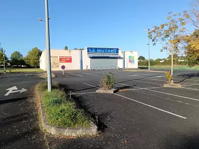 Nueil les Aubiers 79250 Achat / Vente divers 5 pièces