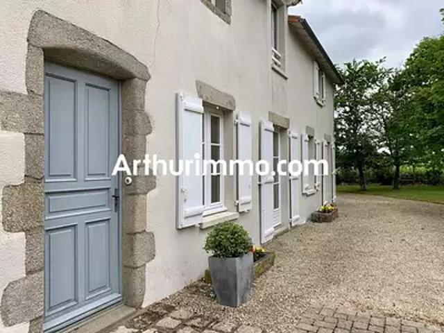 Nueil les Aubiers 79250 Achat / Vente maison 8 pièces t8