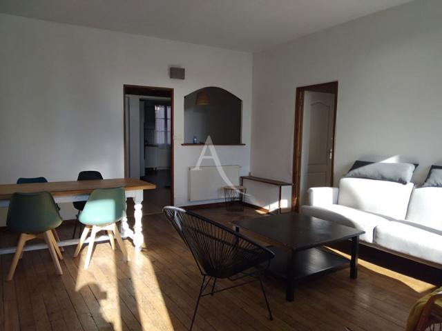 NUEIL SUR LAYON Appartement T4 meublé