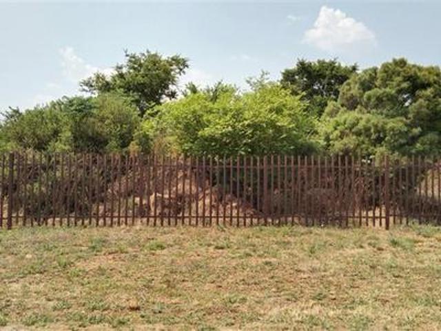 null in Vaal Marina