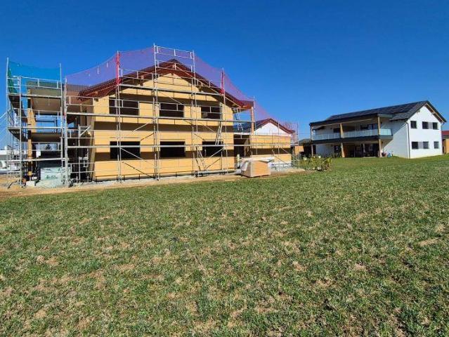 Nur mehr 3 verfügbar: Wunderschöne Eigentumswohnungen 72m² mit überdachten Terrassen und Riegersburgblick bei Fürstenfeld! Provisionsfrei!