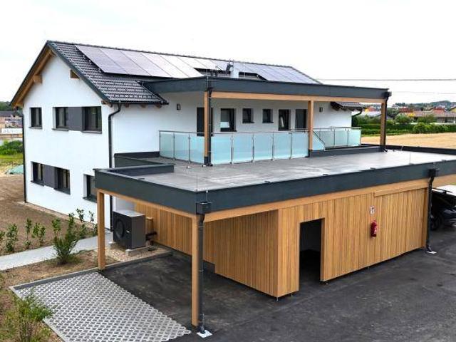 Nur mehr 3 verfügbar: Wunderschöne, vermietete Anlegerwohnungen 72m² mit überdachten Terrassen, traumhaften Eigengärten und Riegersburgblick bei Fürstenfeld! Provisionsfrei!