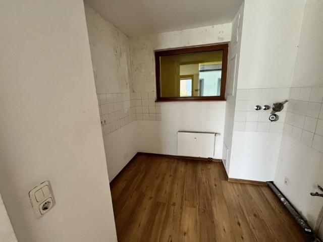 NUR MIT WOHNBERECHTIGUNGSSCHEIN NACH § 88D ! 1 Zimmer Wohnung sucht Nachmieter