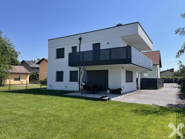Nur noch einziehen! Neuwertiges Einfamilienhaus in Graz Webling