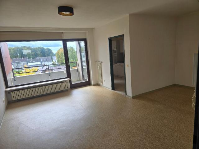 NUR WBS 3 Zimmerwohnung für Personen ab 60 Jahre in Solingen Wald!
