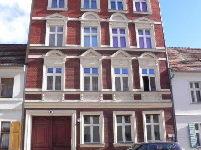 Nur wenige Meter zum Wasser, 2 Zimmer im Herzen der Stadt