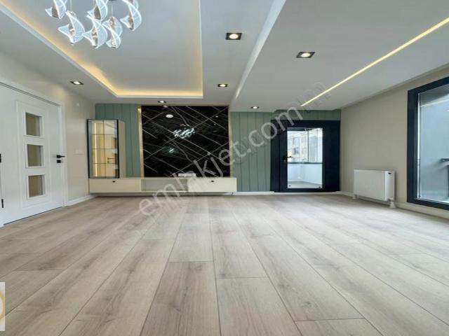 Nur Yapı'dan Yüksek Kira Getirili Masrafsız 100m2!lüx 3+1 Arakat