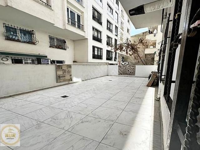 Nur Yapı'dan Cadde Üzeri Düz Giriş Seviyesinde 2+1 Bahçe Katı