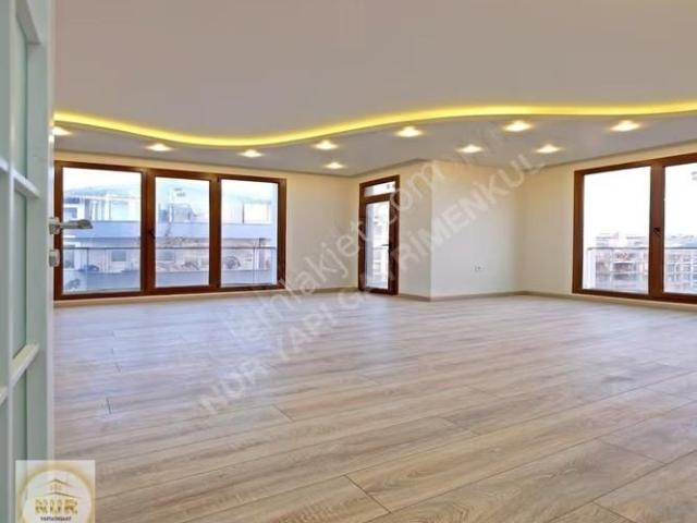 Nur Yapı'dan City Center Avm Belediyeye 4dk! Ferah Çift Cephe2+1