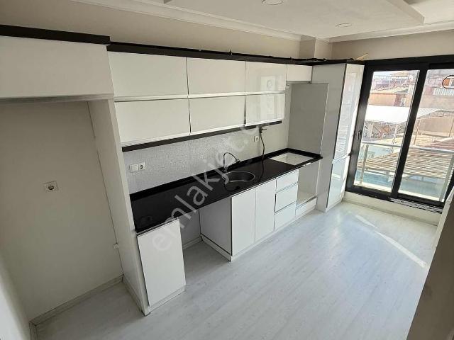 Nurfen'den Genç Binada Ayrı Mutfaklı Önü Açık Kiralık Daire