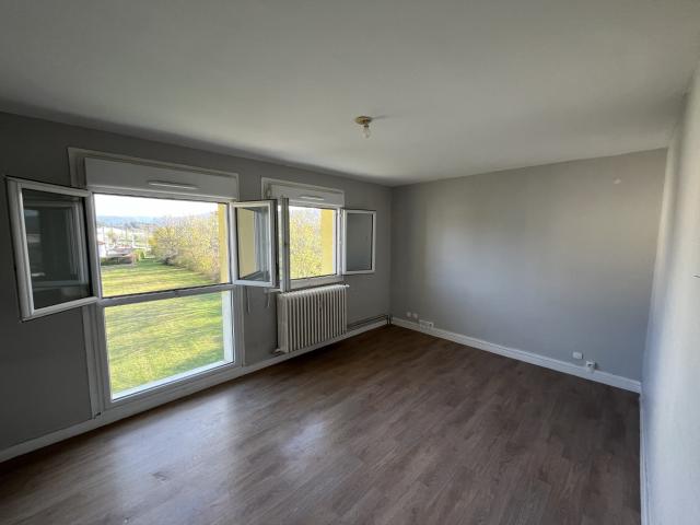Nurieux Volognat Location Appartement 01