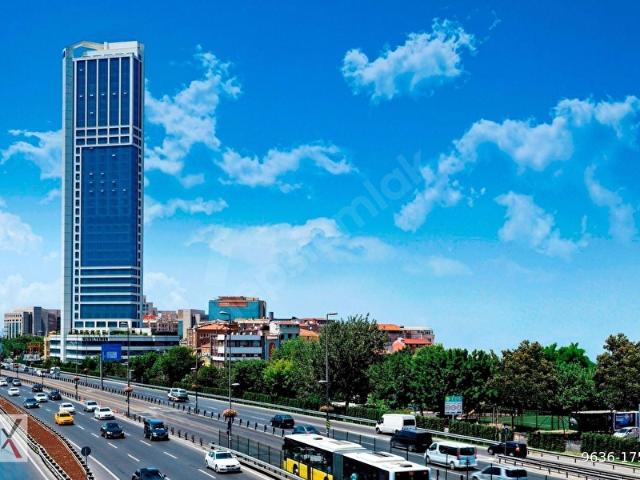 Nurol Tower Satış Ofisinden Manzaralı Ofis LUX