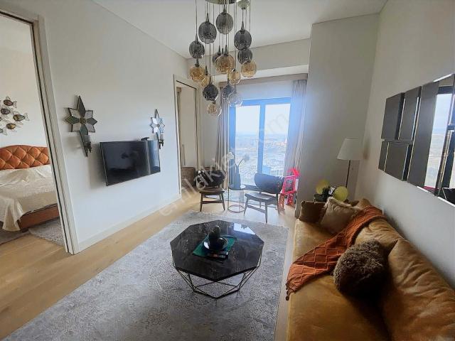 Nurol Life 1+1 Boş Eşyalı Satılık Daire Vadistanbul/maslak