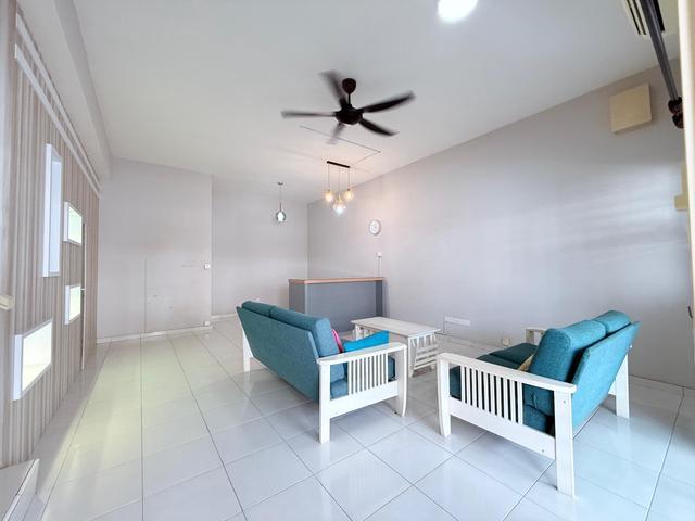 Nusa Bayu Nusantara Prima 2 Storey Terrace Gelang Patah Tuas