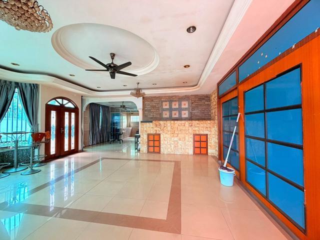 Nusa Bestari 2 Nice Renovated Single Storey Corner For Rent