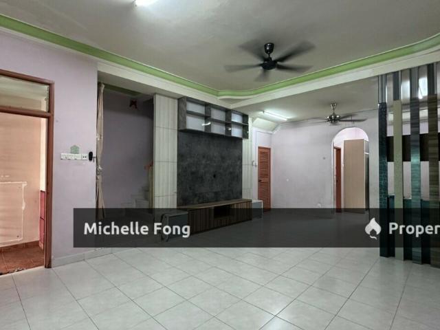 Nusa Bestari @ Jalan Bestari / Bukit Indah / Double Storey Terrace / Renovated / Kitchen Extended