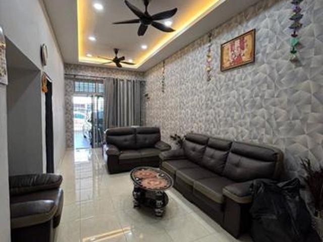 Nusa Bestari Single Storey Terrace 20x70 Renovated Extended Good Cond