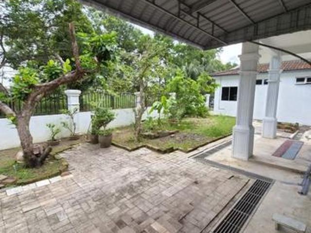 Nusa Bestari Single Storey Corner Lot House 3Bed 2bath Partial Furnish
