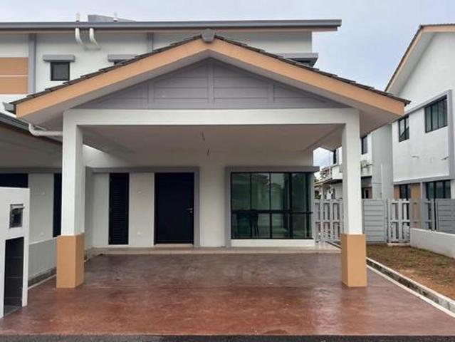 Nusa Cinta Setia Fontaines Double Storey Link SemiD For SALE
