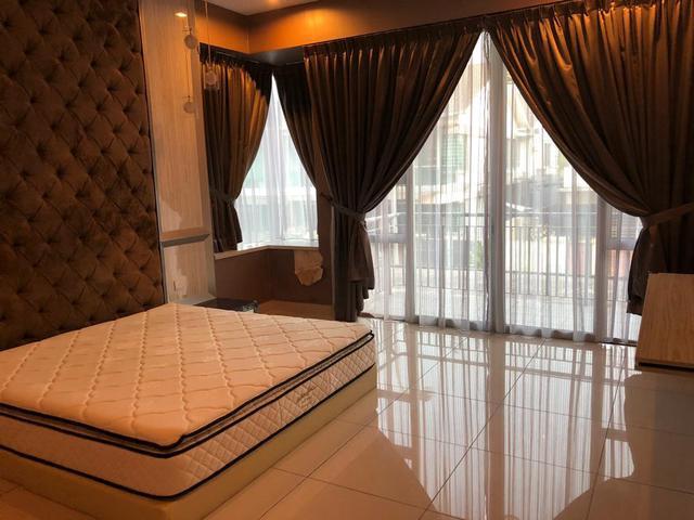 Nusa Duta Double Storey Cluster 5Bed 3Bath Bukit Indah
