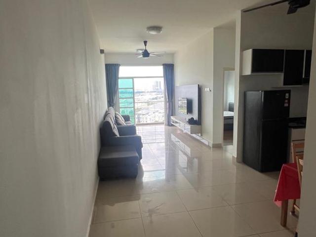 Nusa Height Apartment Gelang Patah Renovated 2 carpark