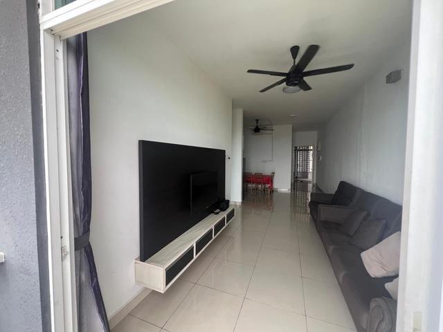 nusa height gelang patah apartment for sales