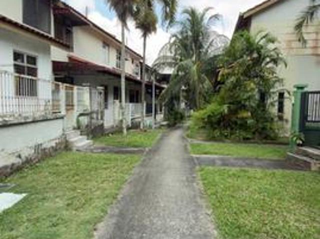 Nusa Idaman 5 Double Storey Terrace Fully Renovated House For Sales
