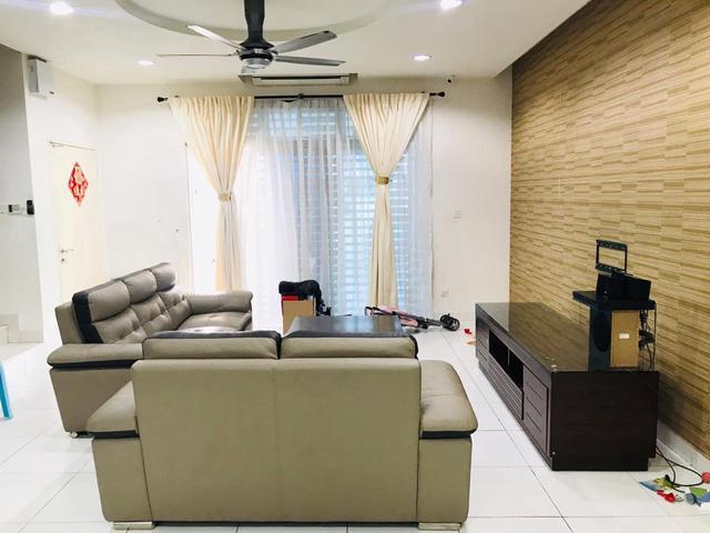 Nusa Idaman 8 GG 22x75sf Double Storey Bukit Indah Horizon Iskandar