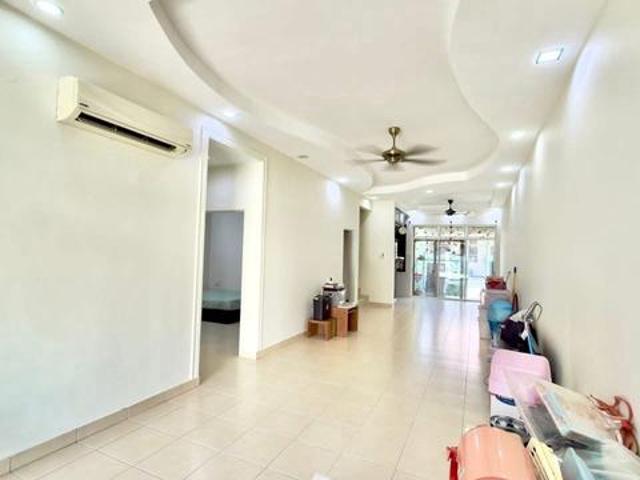 Nusa idaman 2storey superlink big size 24x75 renovated full loan