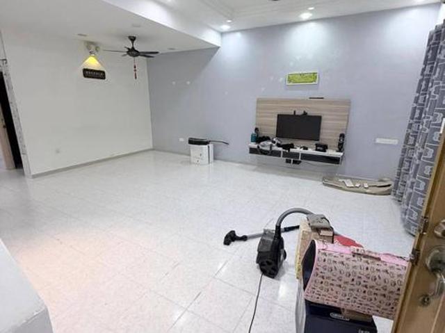 Nusa Jaya Mas Double Storey Renovated Unit Next To Bukit Indah