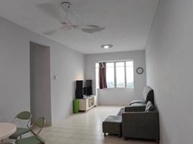 Nusa Perdana Apartment Gelang Patah 3 bedrooms basic furnished