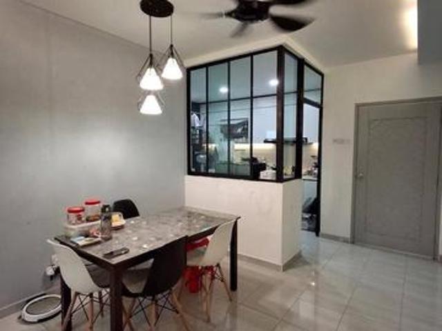 nusa perdana apartment gelang patah for sales