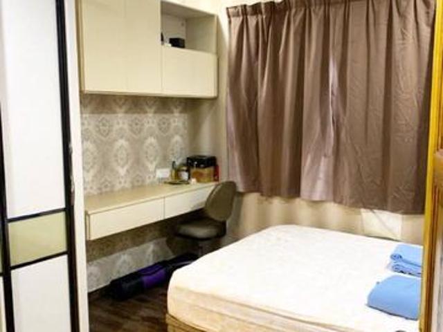 Nusa perdana gelang patah apartment nice condition for sale