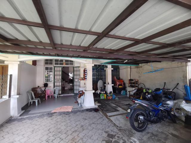 Nusa Perintis 1 Double Storey Gelang Patah
