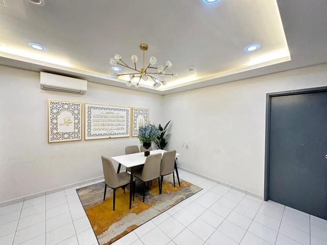 Nusa Sentral Iskandar Puteri Double storey terrace house Renovated