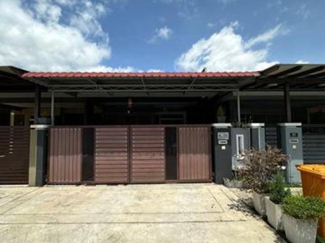Nusari Aman Bandar Sri Sendayan Teres Kitchen Cabinet Porch Awning