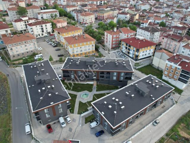 Nusratiye Mah Üç Bloklu Site İçinde 2+1 Kiralık Daire!