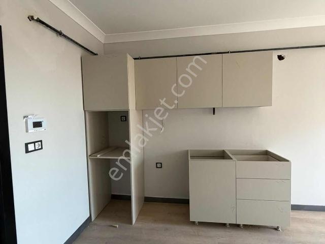 Nusratiye Mahallesinde Satılık Sıfır 1+1 Daire