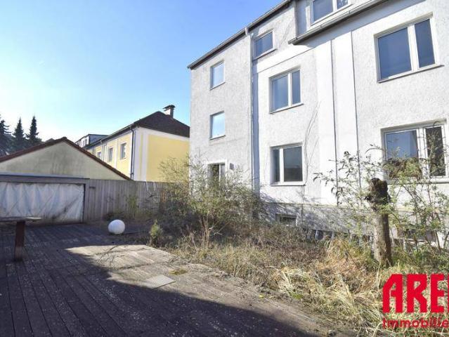 NUTZEN SIE IHRE CHANCE MEHRZWECKHAUS IN LINZ STEHT ZUM VERKAUF