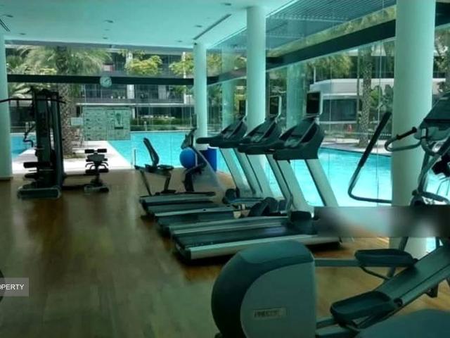 Nv Residences D18, Condominium
