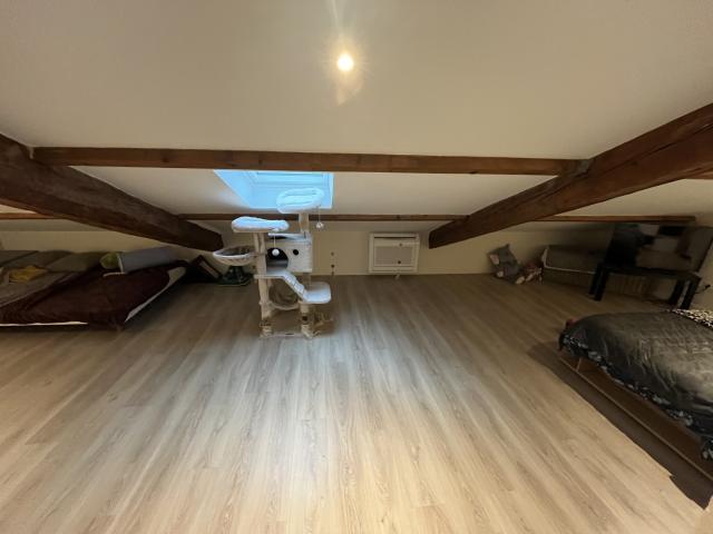 Nyons, duplex 57 m2, centre ville, climatisé