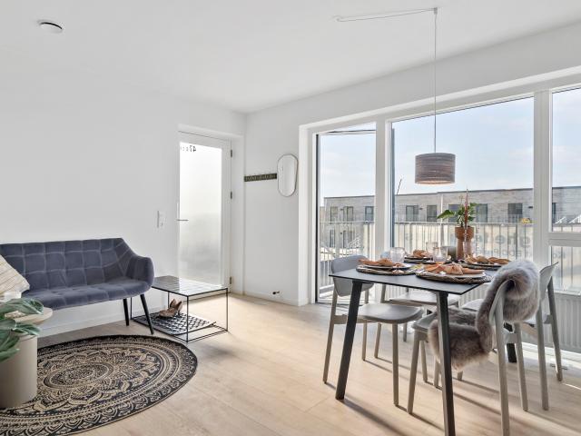 Nyopført lækker 3 vær. Lejlighed med egen stor altan i Aarhus N