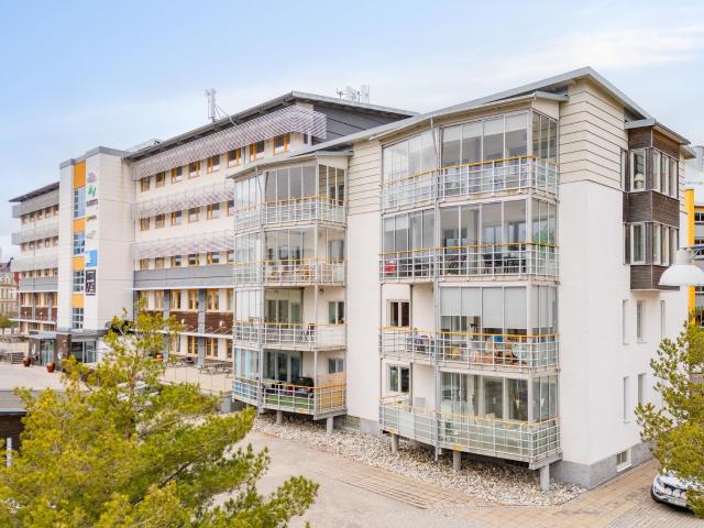 Nya Hamngatan 10