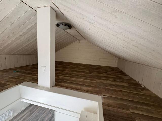 Nybyggd studio med öppen planlösning närs havet