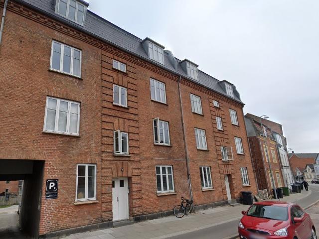 Nydelig 3. værelses lejlighed stor og godt indrettet