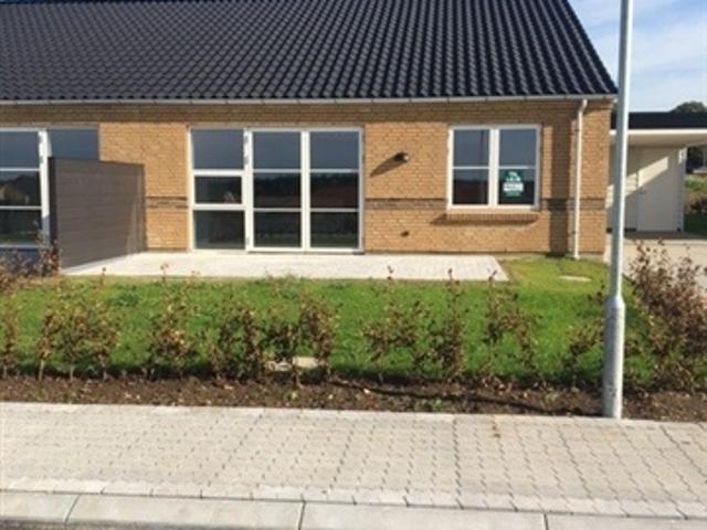 Nyere opførte rækkehuse i Salten, Them, Aarhus