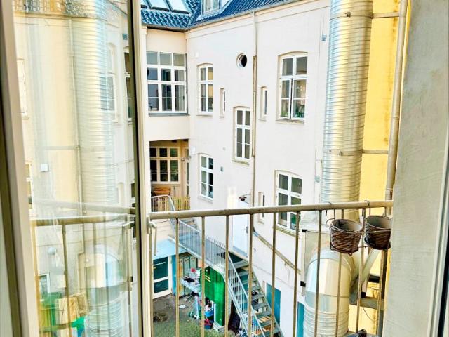 Nyistandsat 4 værelses lejlighed midt i Viborg