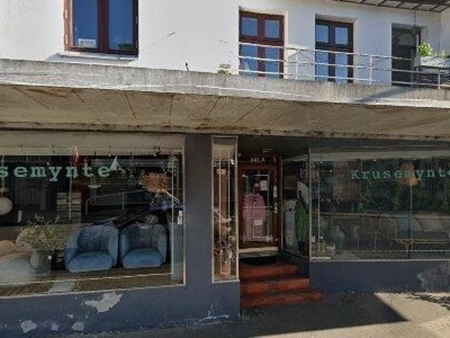 Nyistandsat kliniklokale centralt i Hornbæk